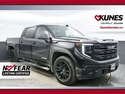 Used 2025 GMC Sierra 1500 Elevation w/ Preferred Package