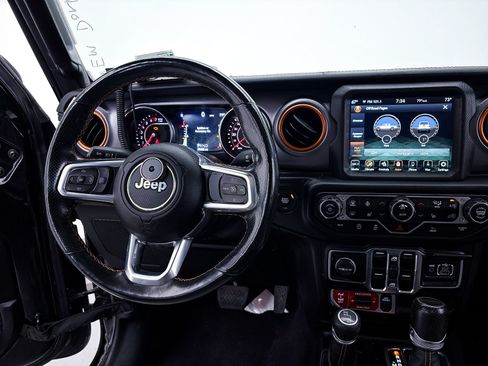 Used 2021 Jeep Gladiator Mojave AWD/4WD image 8