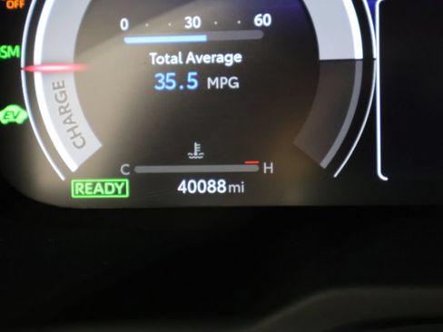 Used 2024 Toyota RAV4 XSE w/ Advanced Technology Package AWD/4WD image 41