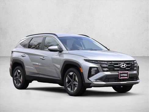 New 2026 Hyundai Tucson SEL AWD/4WD image 3