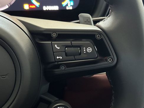 New 2025 Porsche Cayenne Turbo image 32