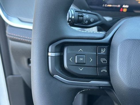 New 2026 Jeep Cherokee Laredo image 25