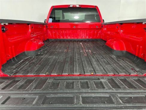 Used 2017 GMC Sierra 1500 SLE w/ Enhanced Driver Alert Package image 15