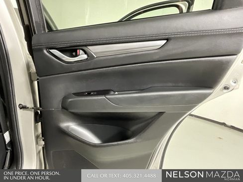 Certified 2025 MAZDA CX-5 AWD 2.5 S w/ Preferred Package image 18