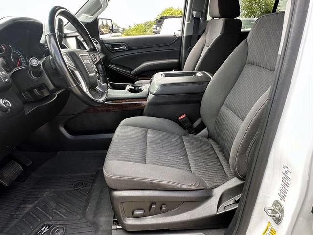 Used 2020 GMC Yukon SLE w/ SLE Value Package AWD/4WD image 17