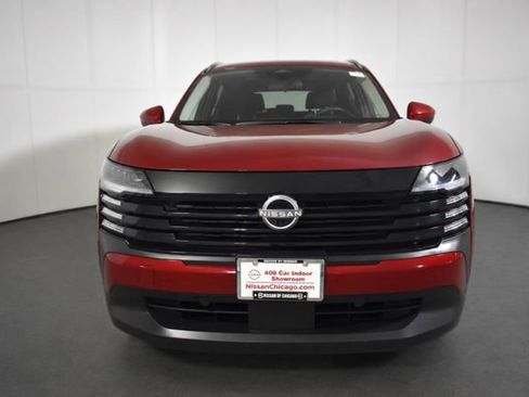 Certified 2025 Nissan Kicks SV w/ SV Premium Package AWD/4WD image 2