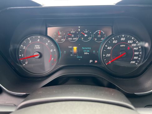 Used 2018 Chevrolet Camaro SS image 16