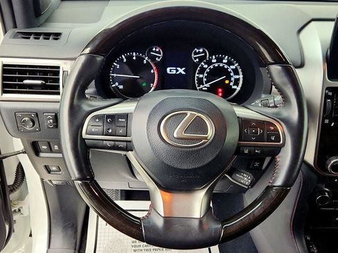 Used 2023 Lexus GX 460 Premium image 14