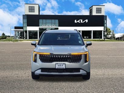 New 2026 Kia Carnival EX