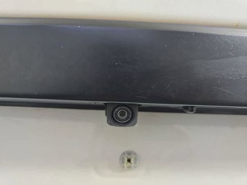 Used 2020 Honda CR-V LX image 15