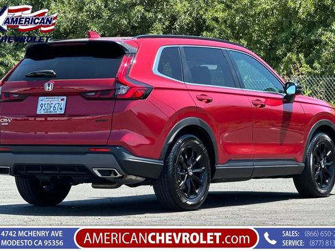 Used 2025 Honda CR-V Sport-L image 4