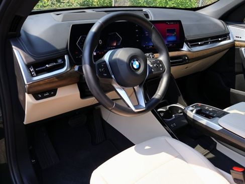 Used 2023 BMW X1 xDrive28i w/ Premium Package AWD/4WD image 13