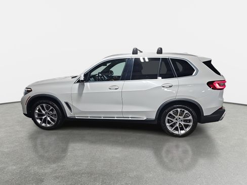 Used 2021 BMW X5 xDrive40i w/ Premium Package image 8