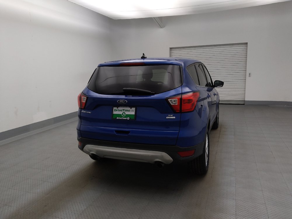 Used 2019 Ford Escape SE FWD image 7
