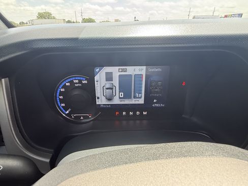Used 2022 Ford Bronco Outer Banks AWD/4WD image 24