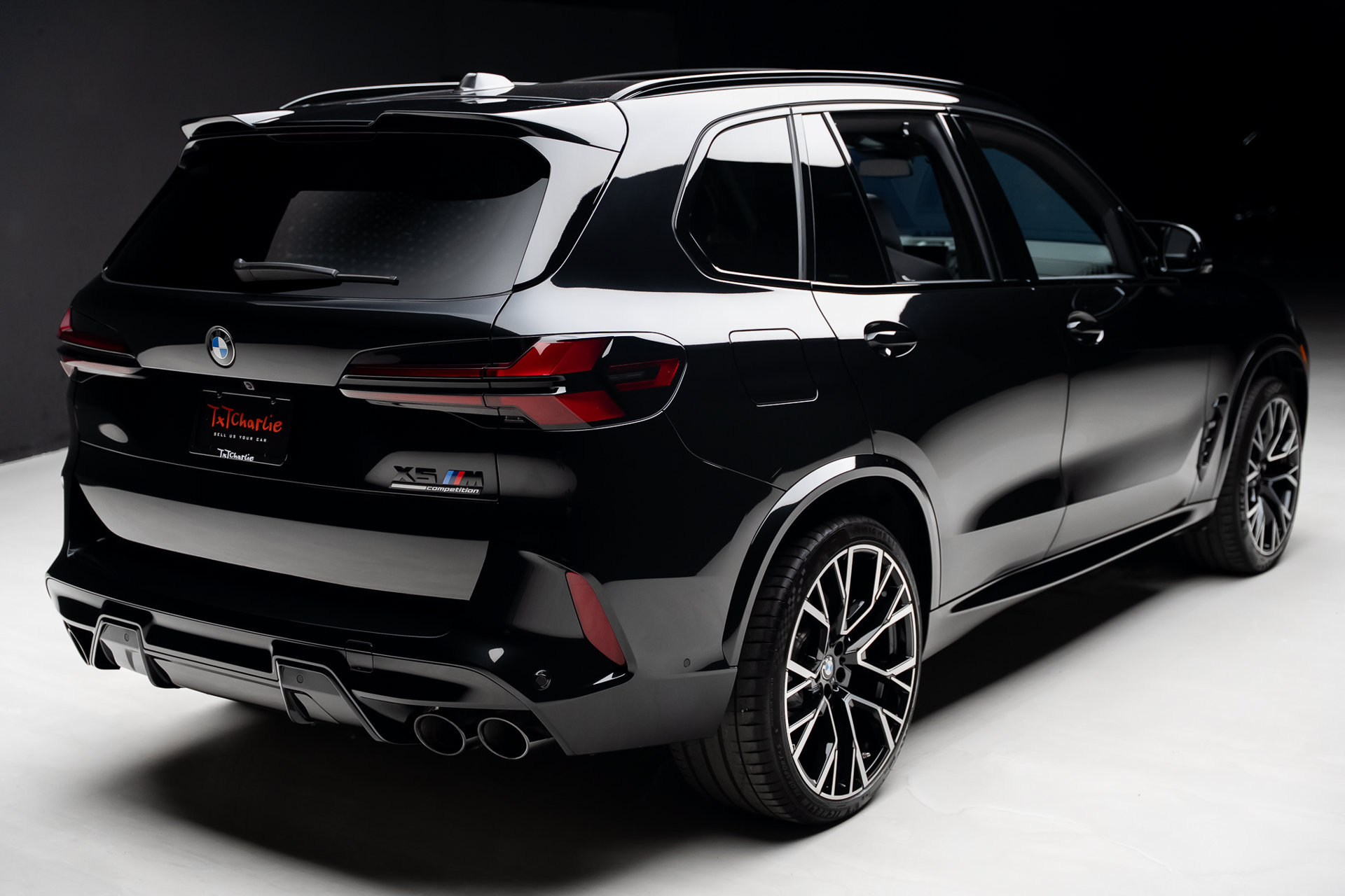 Used 2024 BMW X5 M Competition w/ Executive Package AWD/4WD image 35