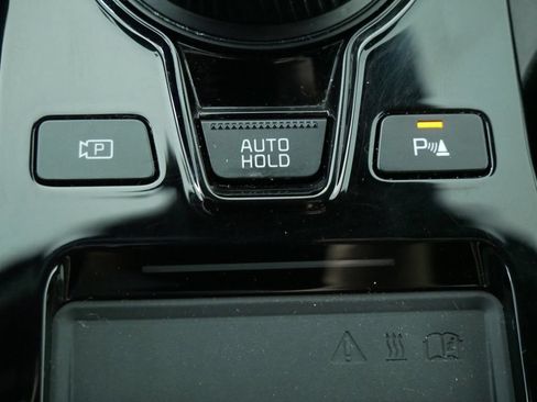 Used 2024 Kia EV6 GT-Line AWD/4WD image 36