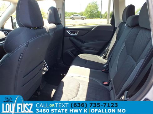 Used 2022 Subaru Forester Premium AWD/4WD image 27