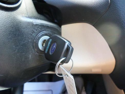 Used 2017 Subaru Legacy 2.5i Premium image 25