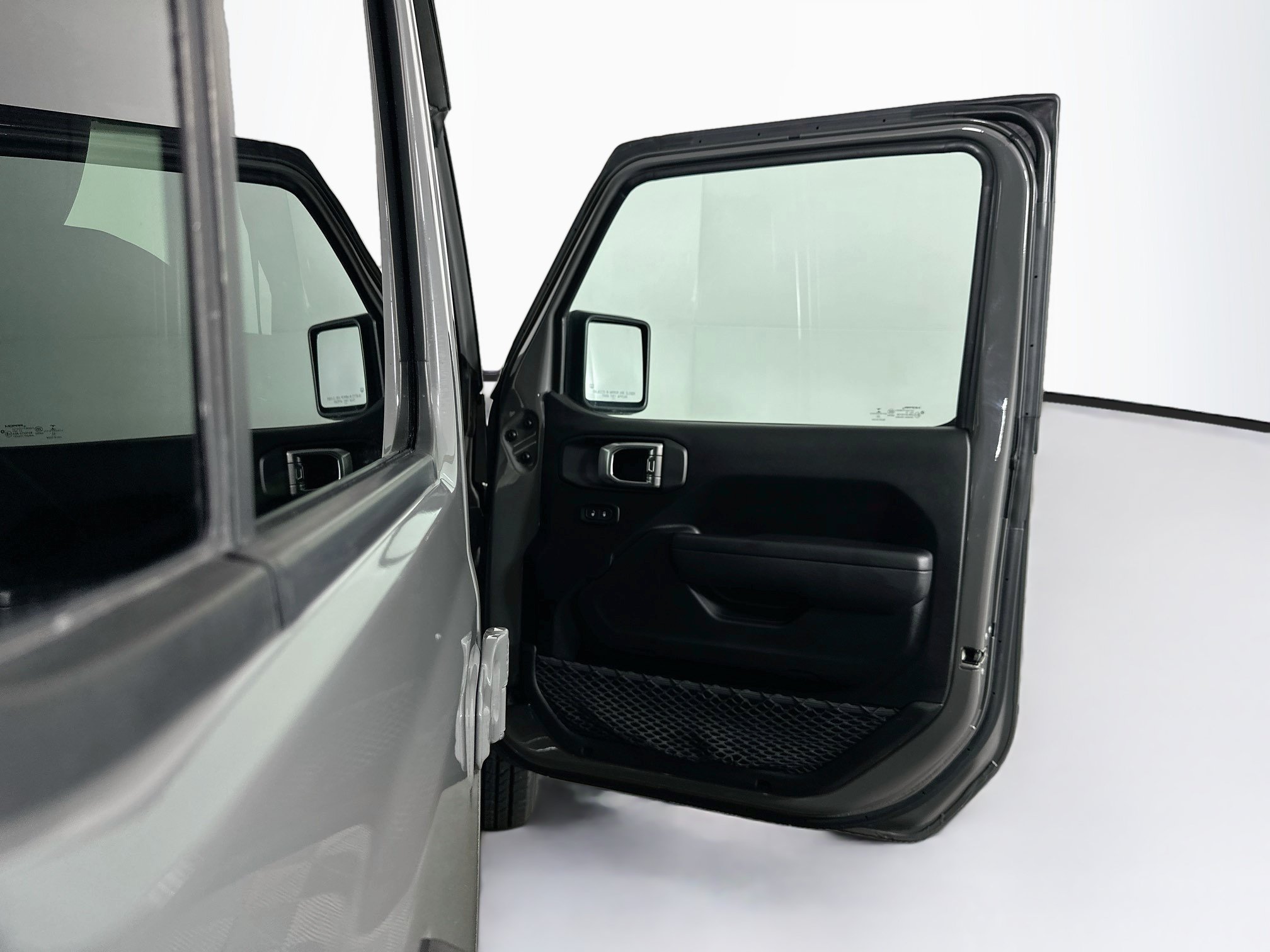 Used 2023 Jeep Gladiator Sport AWD/4WD image 31