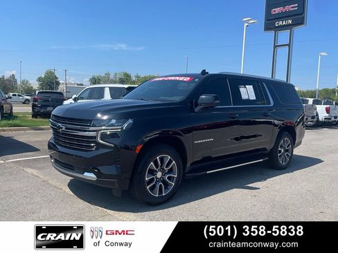 Used 2021 Chevrolet Suburban LT w/ LT Signature Package AWD/4WD image 1