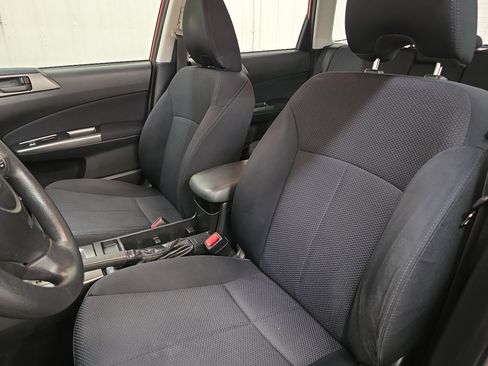 Used 2011 Subaru Forester 2.5X w/ Alloy Wheel Value Pkg image 25