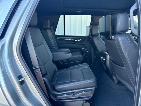 Used 2024 GMC Yukon Denali AWD/4WD image 19