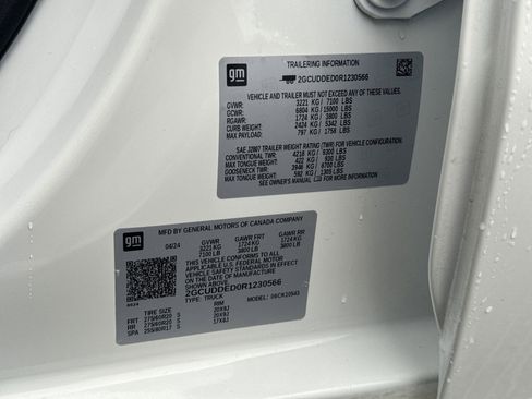 Used 2024 Chevrolet Silverado 1500 LT image 34