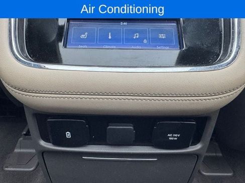 Certified 2024 Lincoln Navigator Reserve AWD/4WD image 27