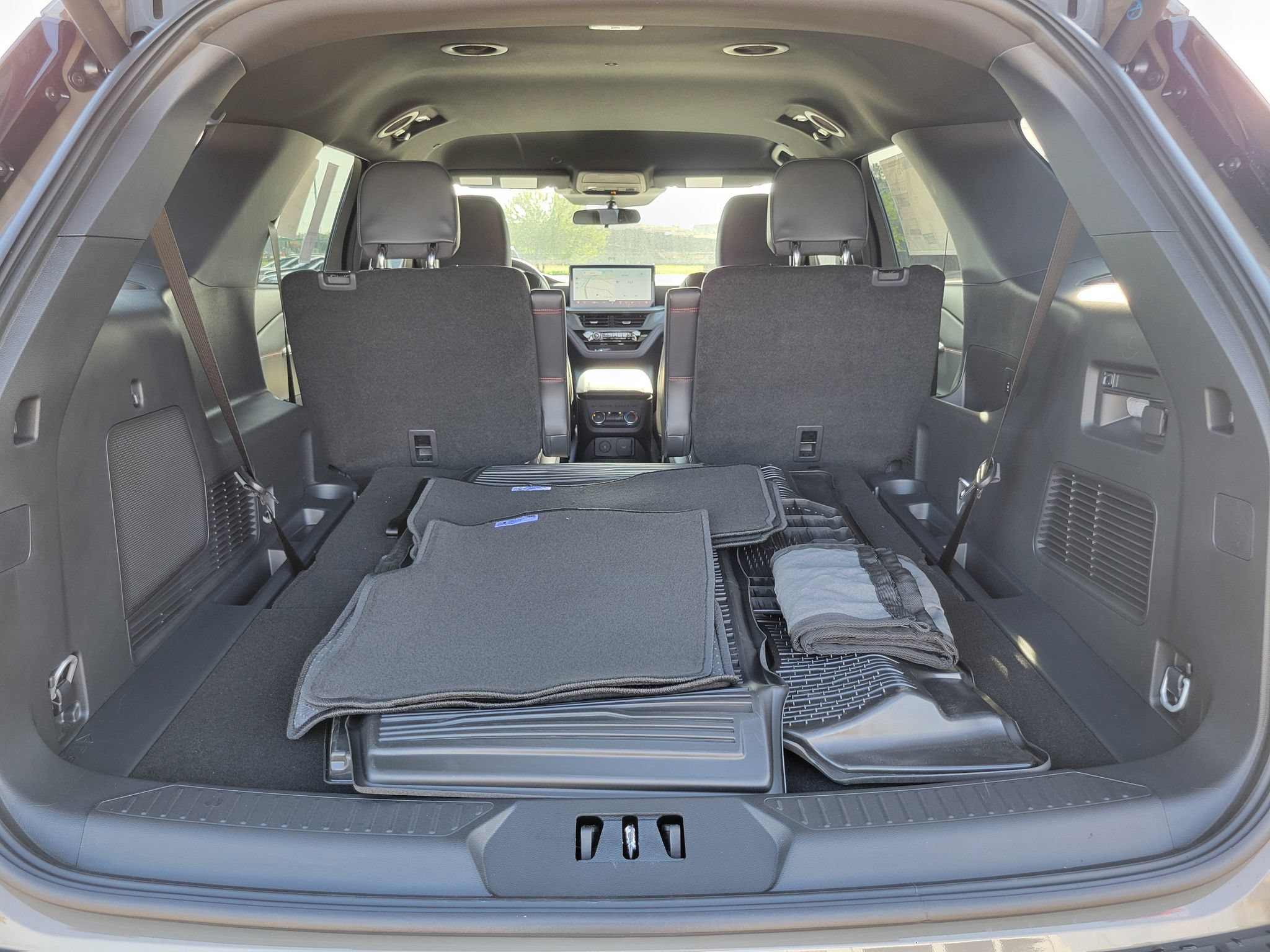 New 2027 Ford Explorer ST-Line AWD/4WD image 27