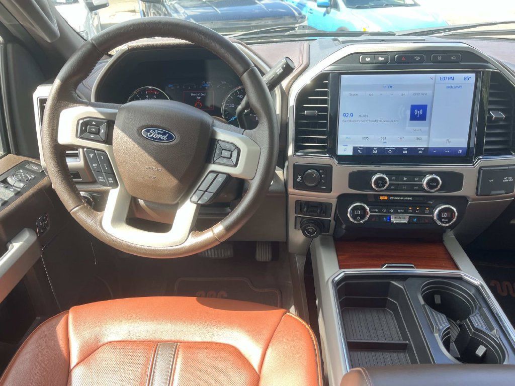 Used 2022 Ford F350 King Ranch w/ King Ranch Ultimate Package AWD/4WD image 17