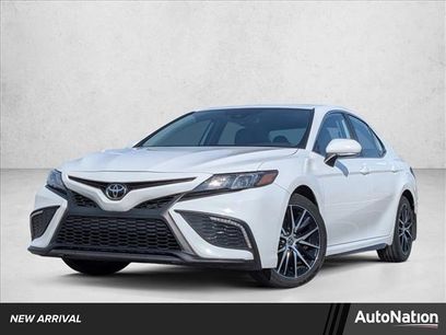 Used 2024 Toyota Camry SE