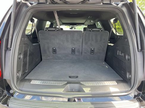 Used 2024 GMC Yukon XL Denali AWD/4WD image 20