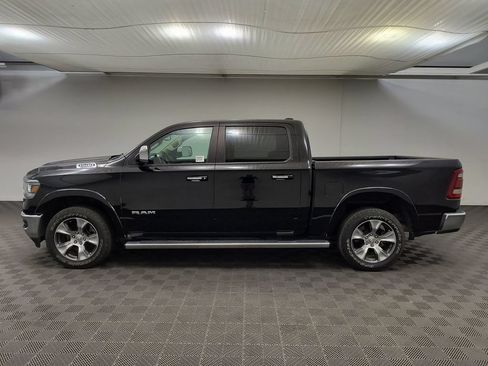 Used 2019 RAM 1500 Laramie AWD/4WD image 2