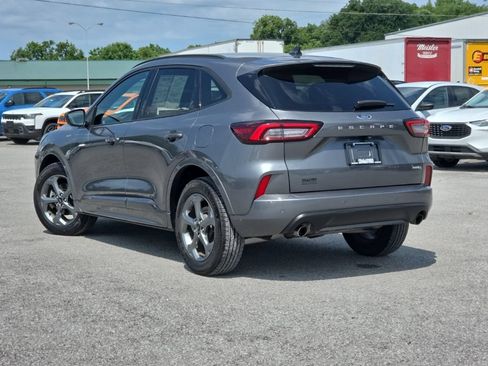 Used 2023 Ford Escape ST-Line w/ Tech Pack #1 AWD/4WD image 5