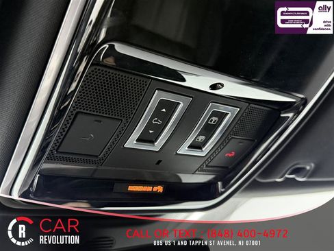 Used 2019 Land Rover Range Rover Sport Supercharged AWD/4WD image 25