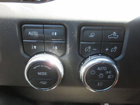 New 2026 GMC Sierra 1500 AT4 w/ AT4 Premium Package AWD/4WD image 19
