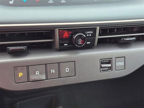 New 2026 Nissan Leaf SV+ w/ Floor Mat Package (SV+) image 28