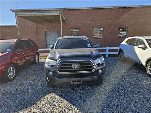 Used 2021 Toyota Tacoma SR5 image 2