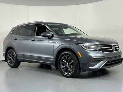Used 2022 Volkswagen Tiguan SE