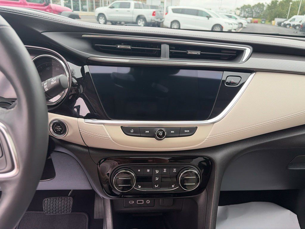 Used 2021 Buick Encore GX Essence w/ Advanced Technology Package AWD/4WD image 25