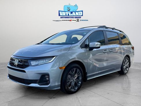 New 2026 Honda Odyssey Touring image 1