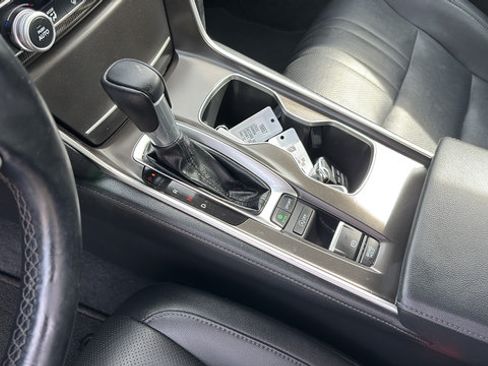 Used 2022 Honda Accord Sport Special Edition image 14