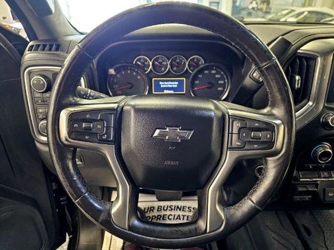 Used 2019 Chevrolet Silverado 1500 LT Trail Boss w/ Convenience Package image 12