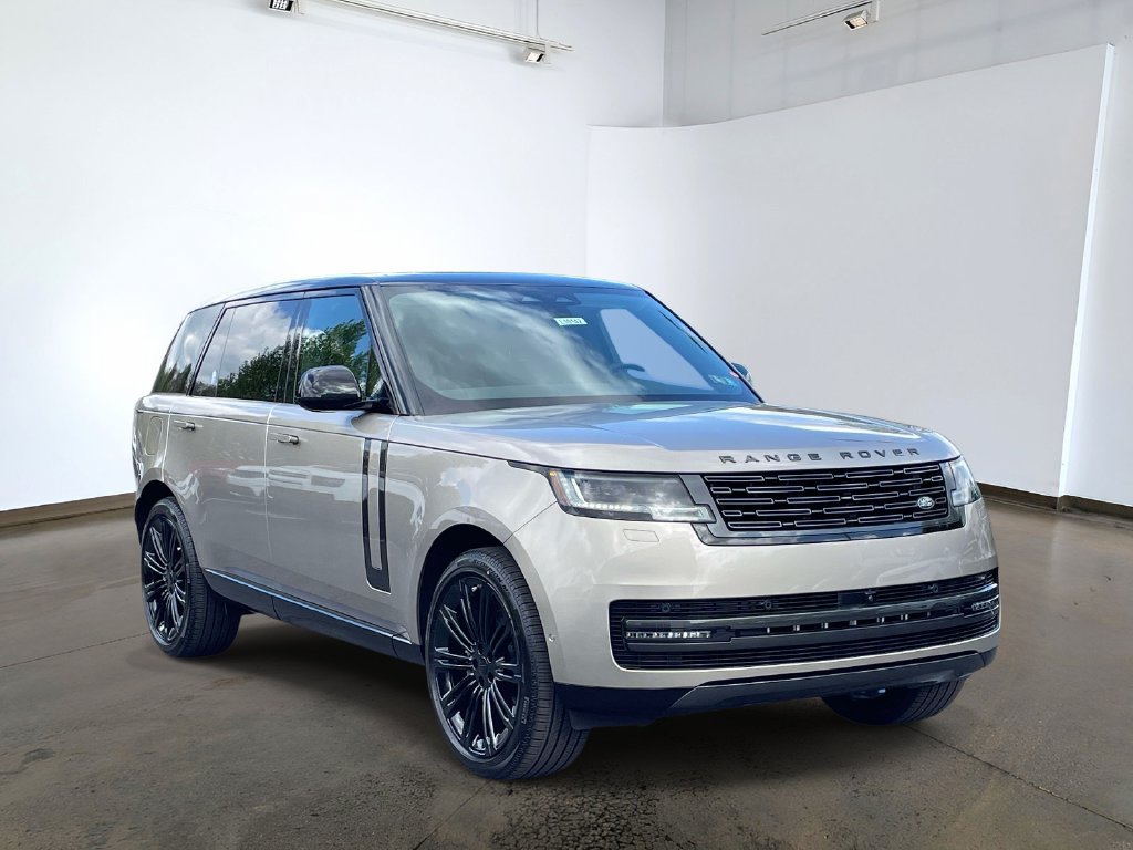 New 2026 Land Rover Range Rover Long Wheelbase SE AWD/4WD image 3