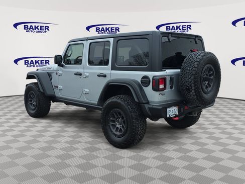 Used 2023 Jeep Wrangler Unlimited Rubicon w/ Xtreme Recon 35" Tire Package image 5