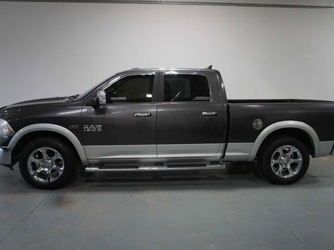 Used 2014 RAM 1500 Laramie w/ Convenience Group image 2