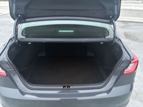 Used 2025 Toyota Camry LE image 29