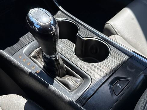 Used 2019 Chevrolet Impala LT image 26