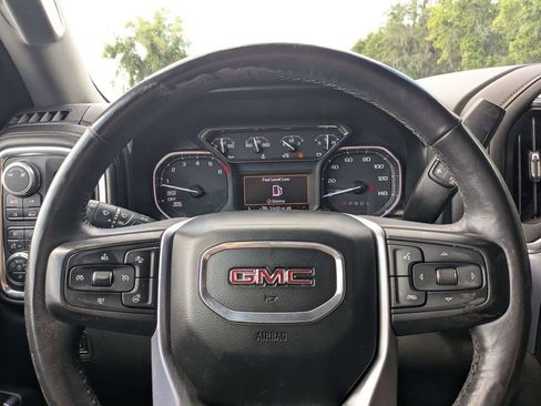 Used 2019 GMC Sierra 1500 SLT w/ SLT Premium Plus Package AWD/4WD image 21